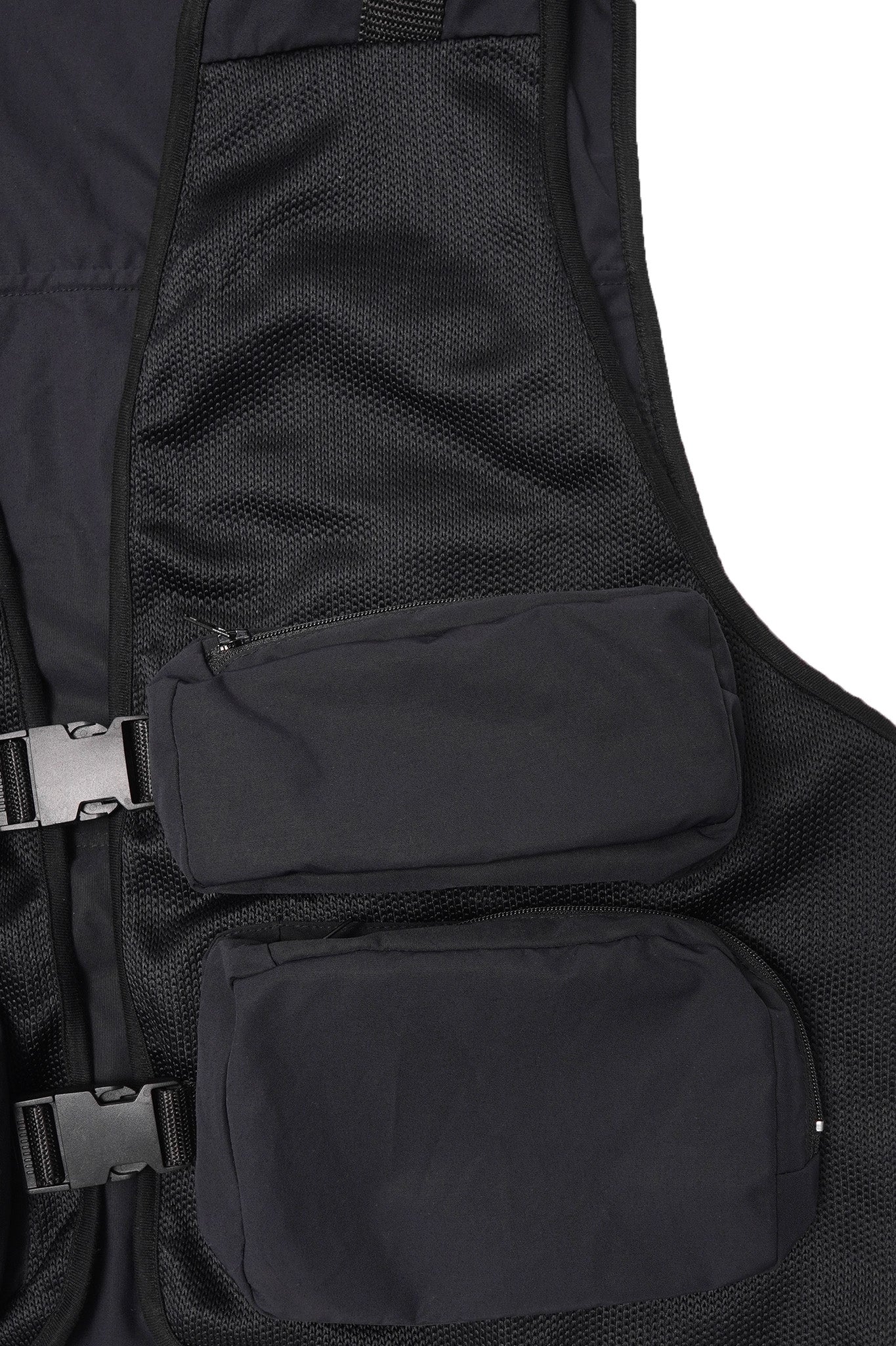 UTILITY VEST IN MIDNIGHT NAVY