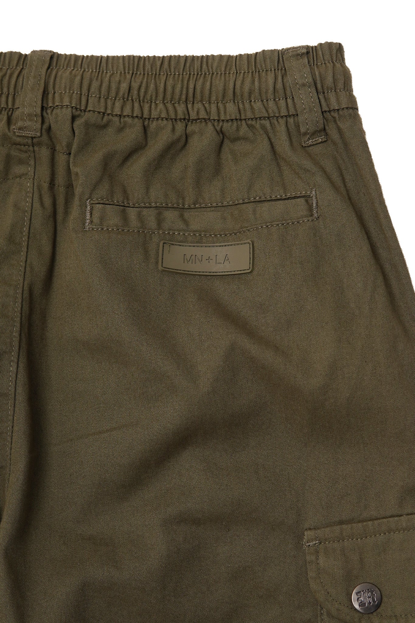 OVERLAND SHORTS IN OLIVE
