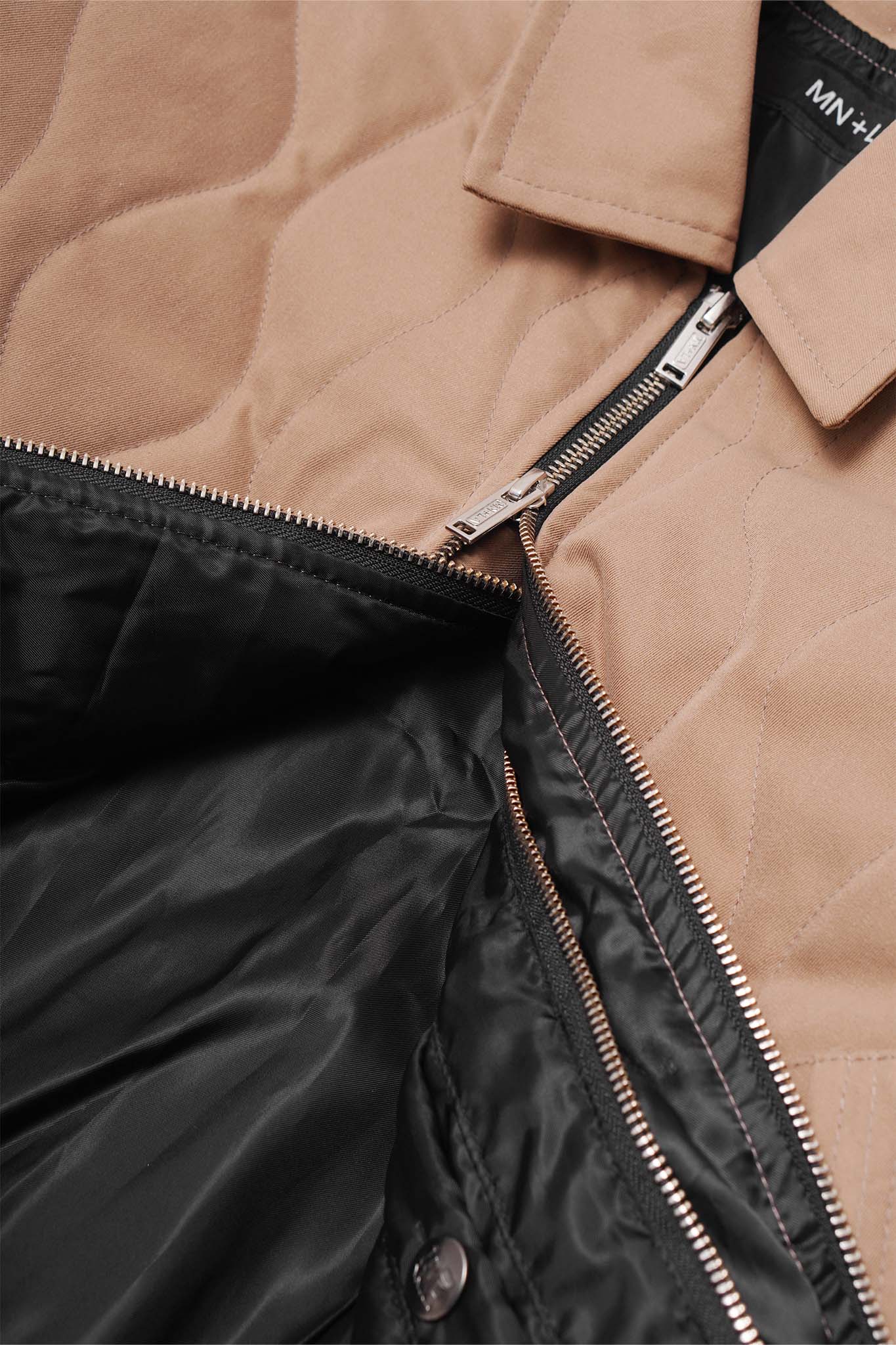 FLIGHT BOMBER JACKET IN CHAMPAGNE