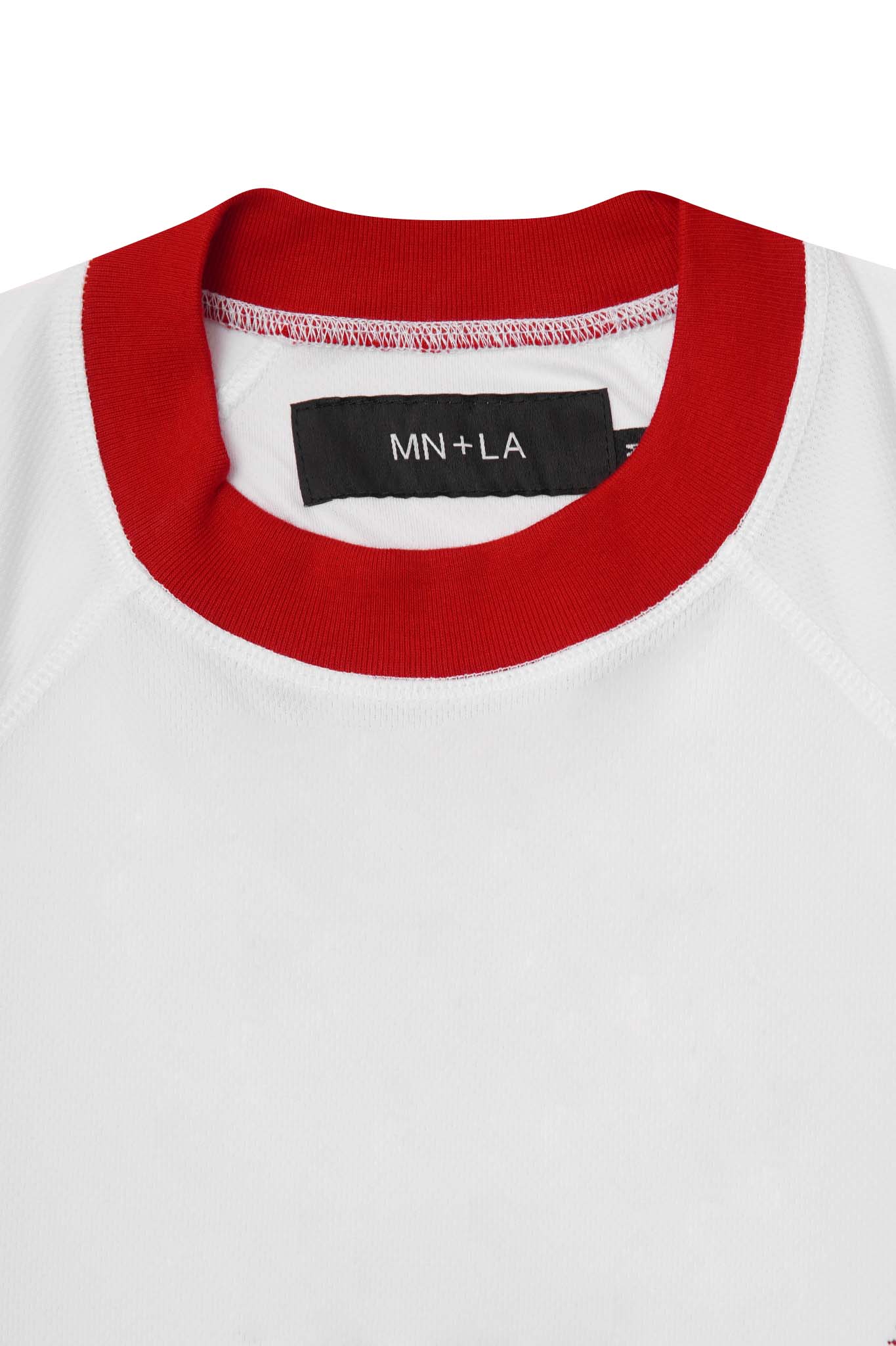 "ARE WE THERE YET?" TEE IN WHITE/RARRI RED