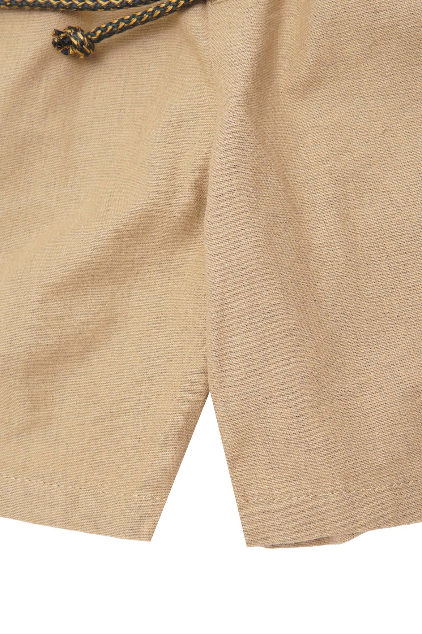 HOUSE SHORTS IN DRIFTWOOD