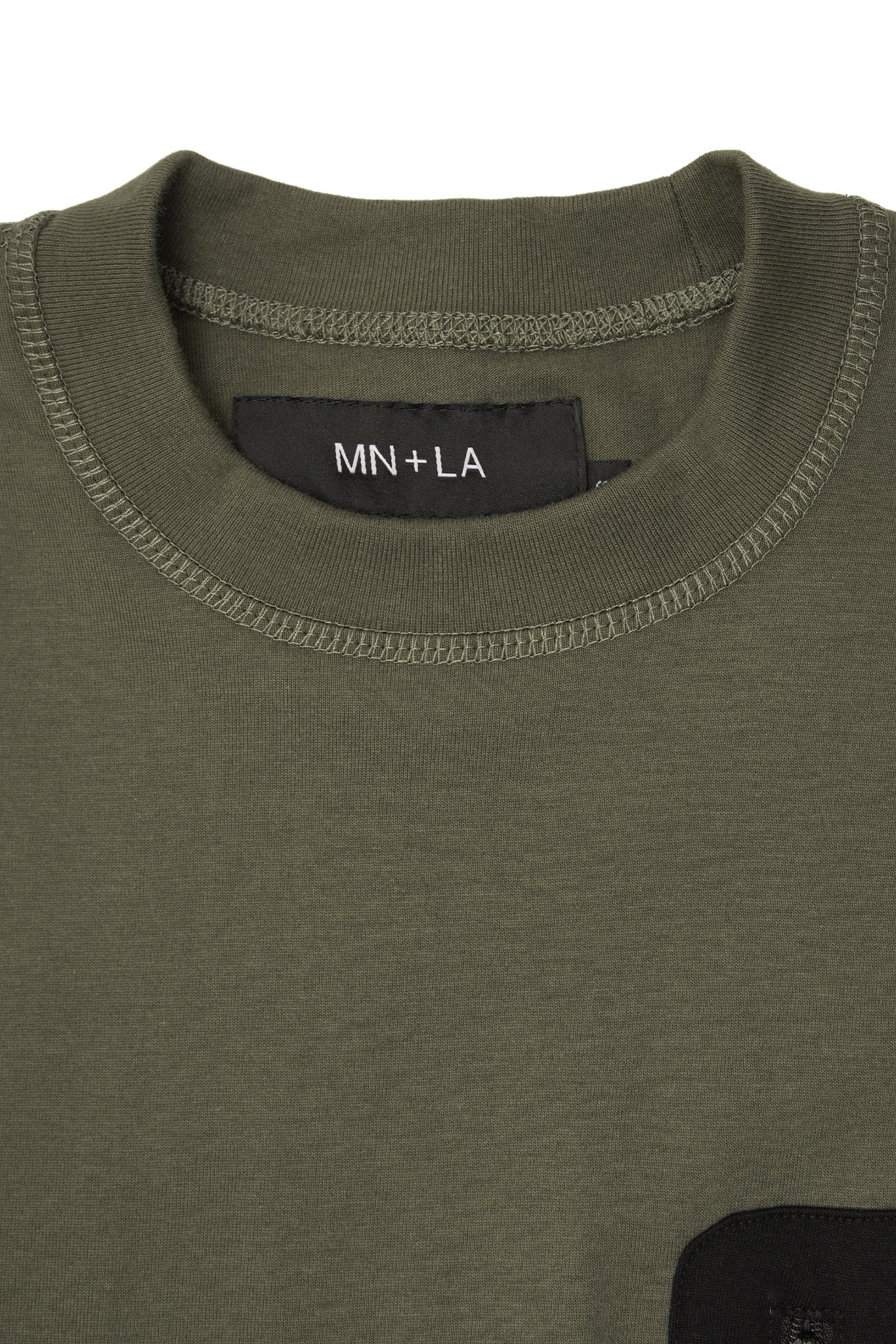 VECTOR POCKET TEE IN OLIVE