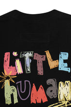 "CRAYONS" LITTLE HUMAN™ LONGSLEEVE TEE IN ANTHRACITE