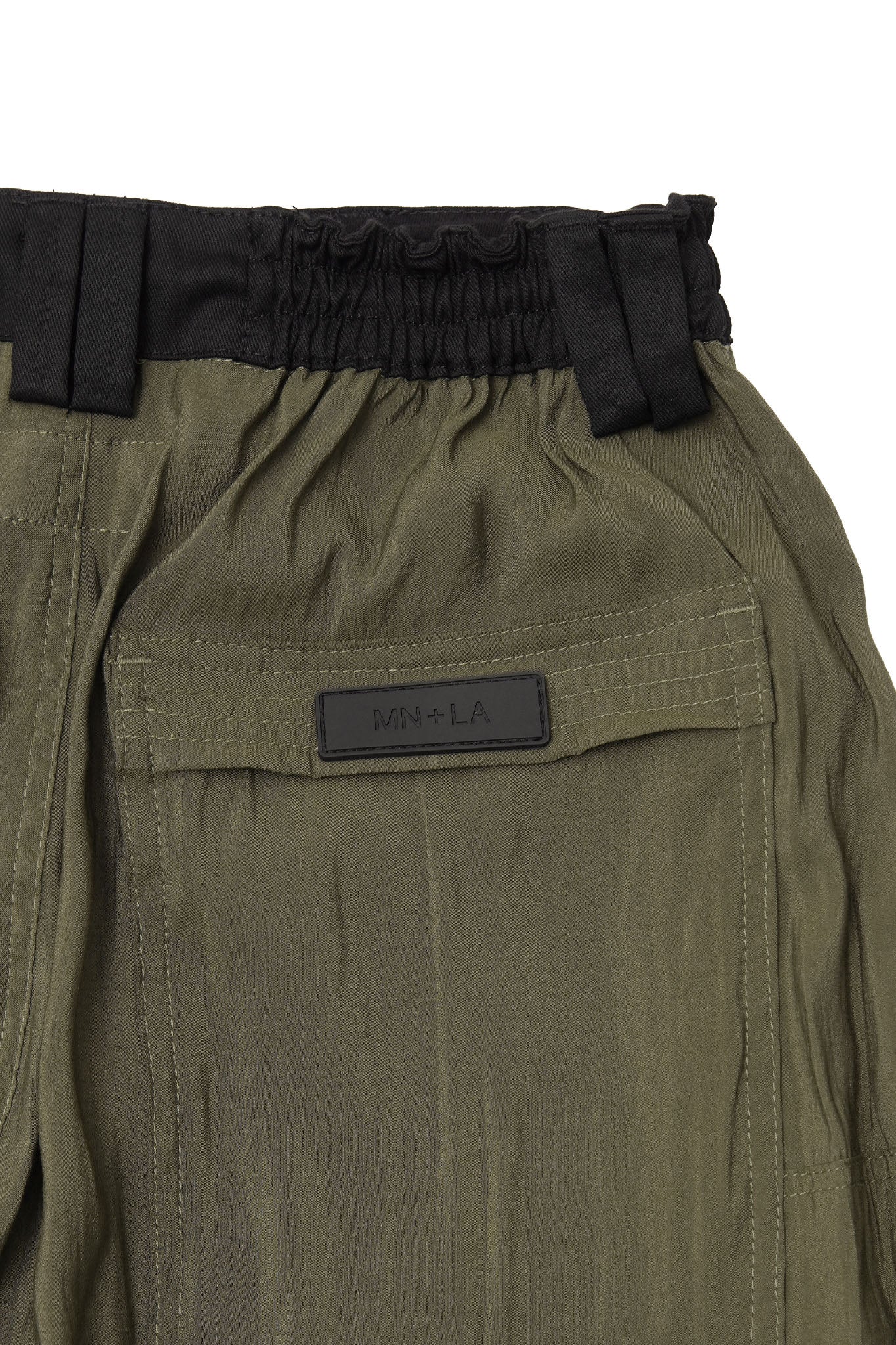 TERRA SHORTS IN OLIVE DRAB