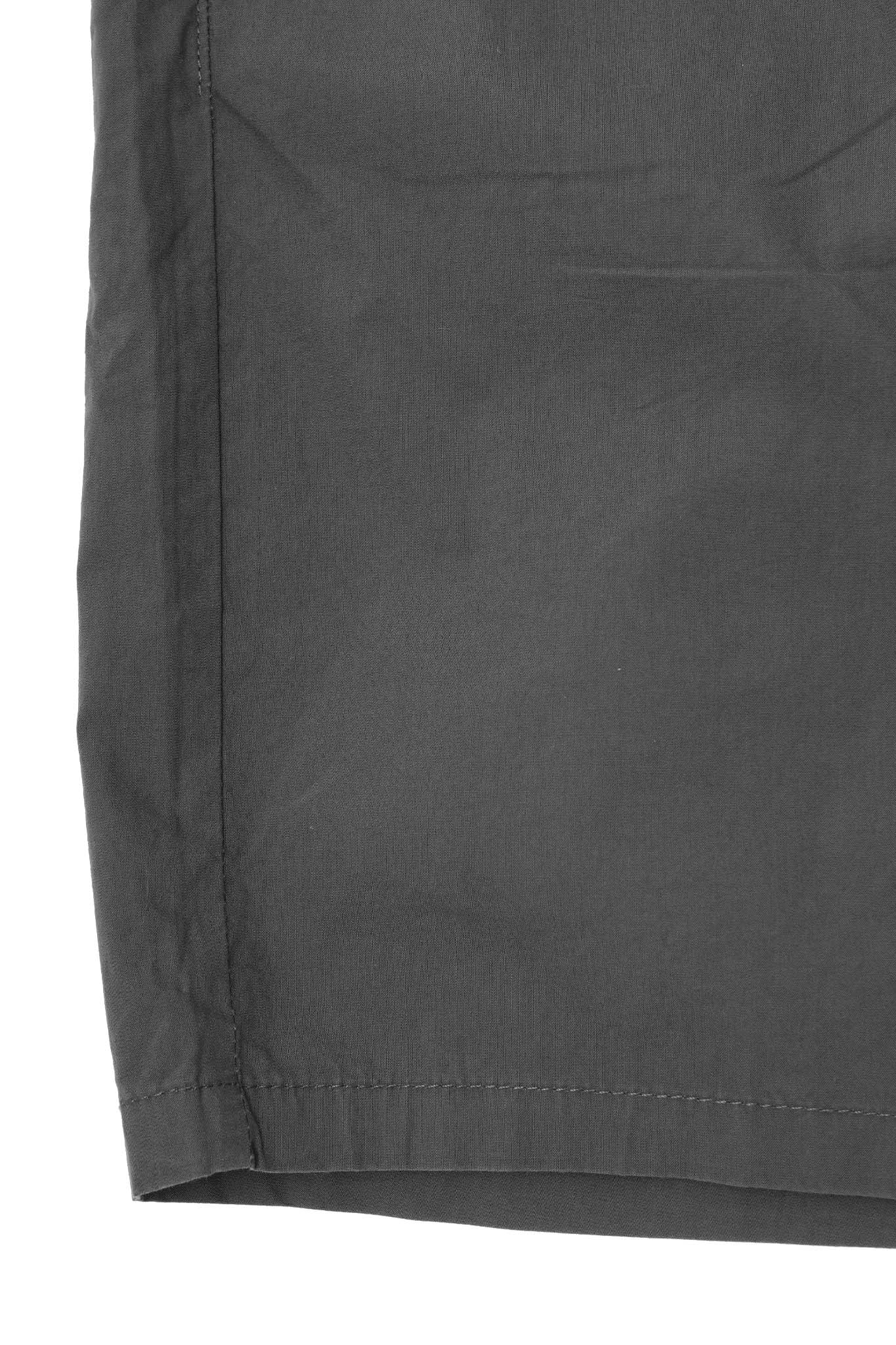 MEADOW SHORTS IN STONE GREY