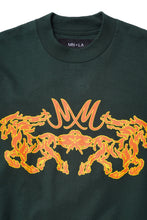 “BURNING STALLION” TEE IN HUNTER GREEN