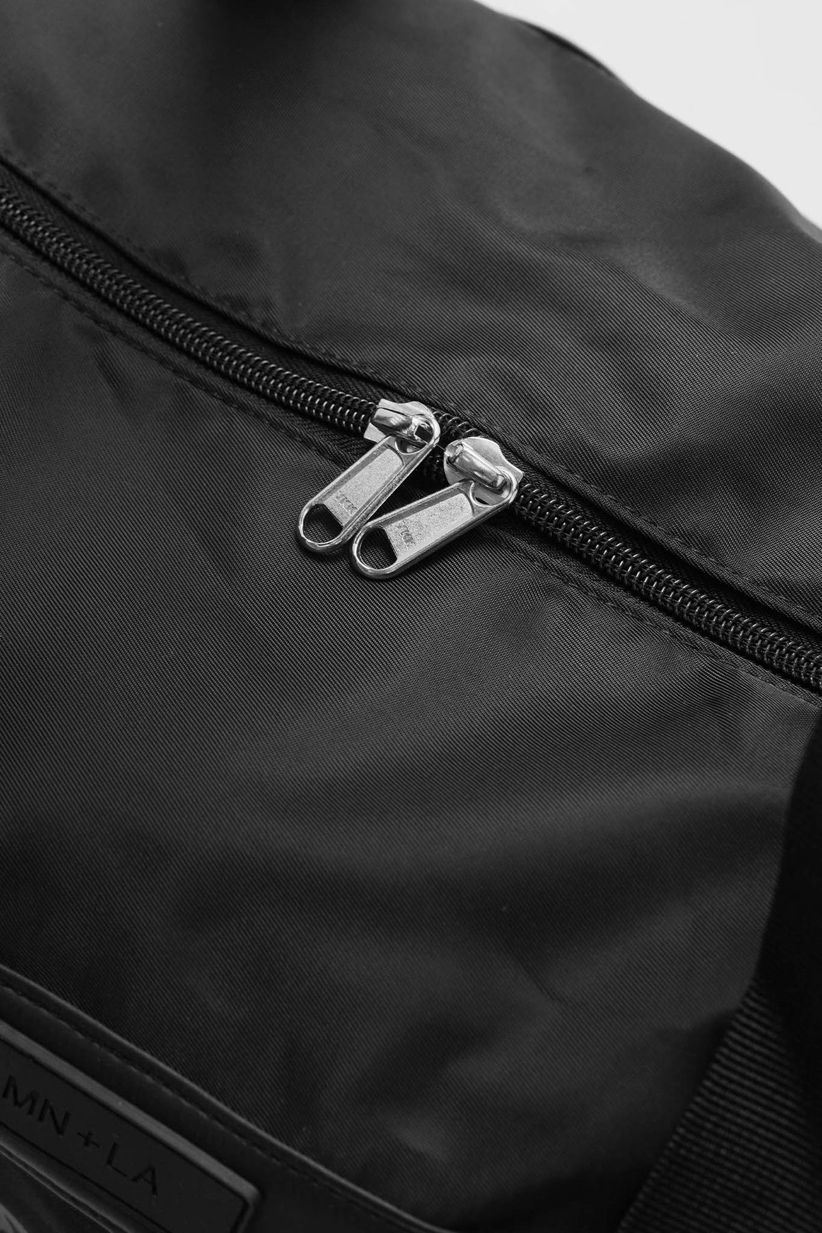 MN+LA™ WEEKENDER NYLON MONEY BAG