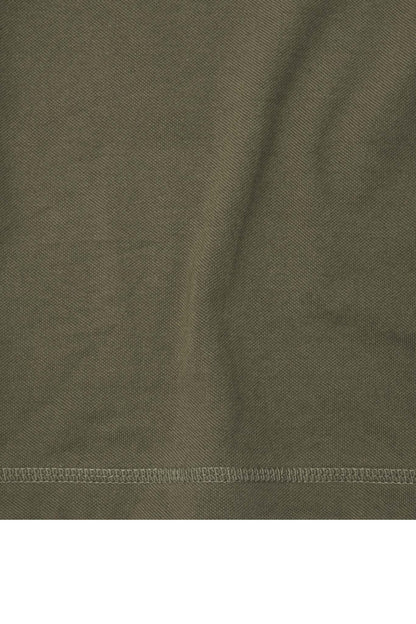 MOTION TEE IN OLIVE