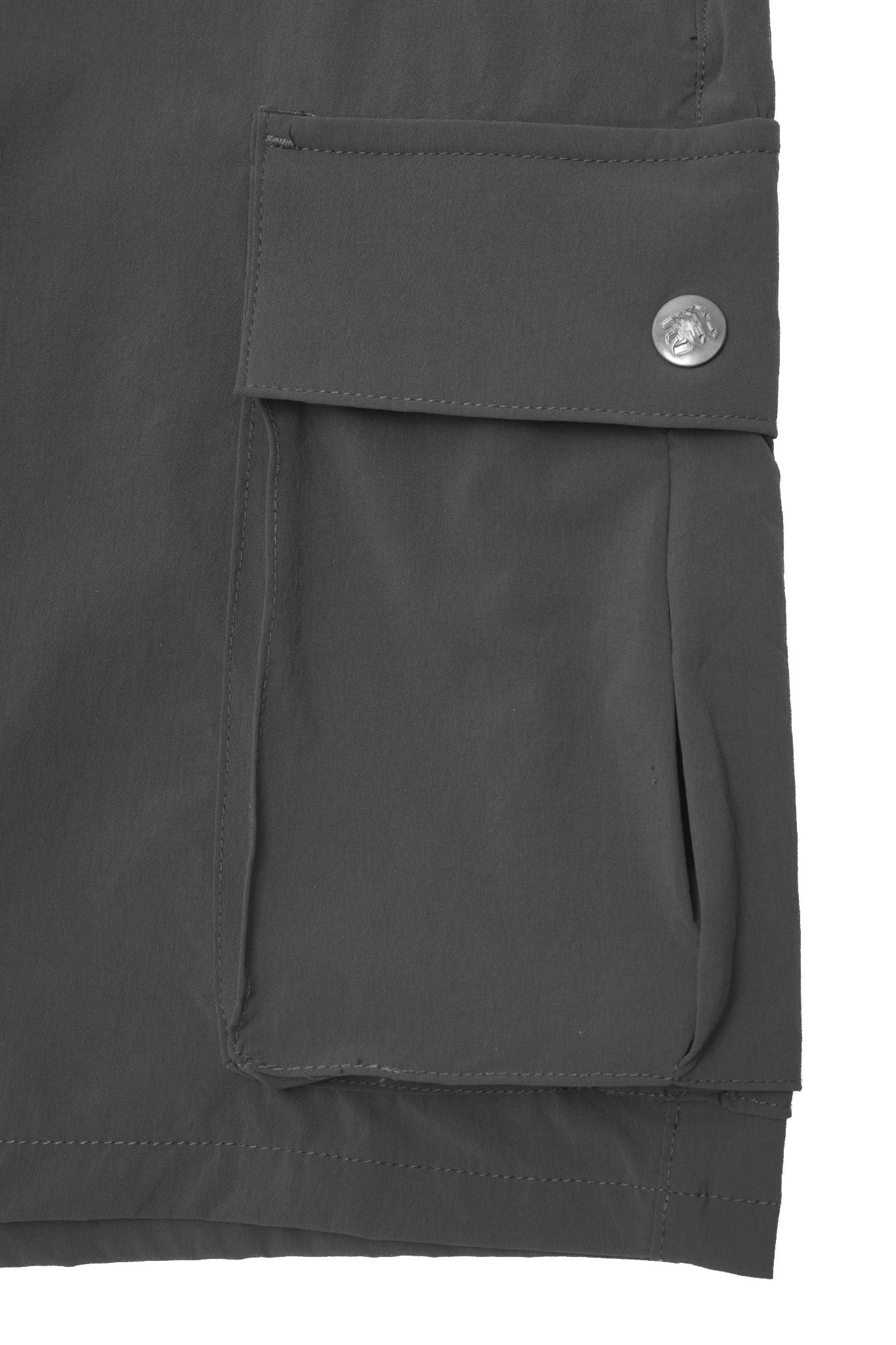 CAMPSIDE SHORTS IN IRON GREY