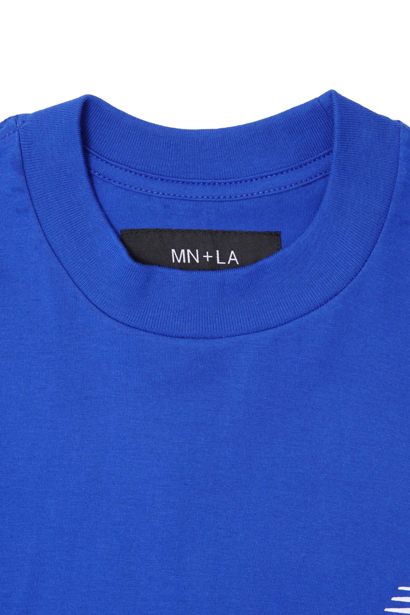 "OUTDOOR EXPLORATION" TEE IN ELECTRIC BLUE