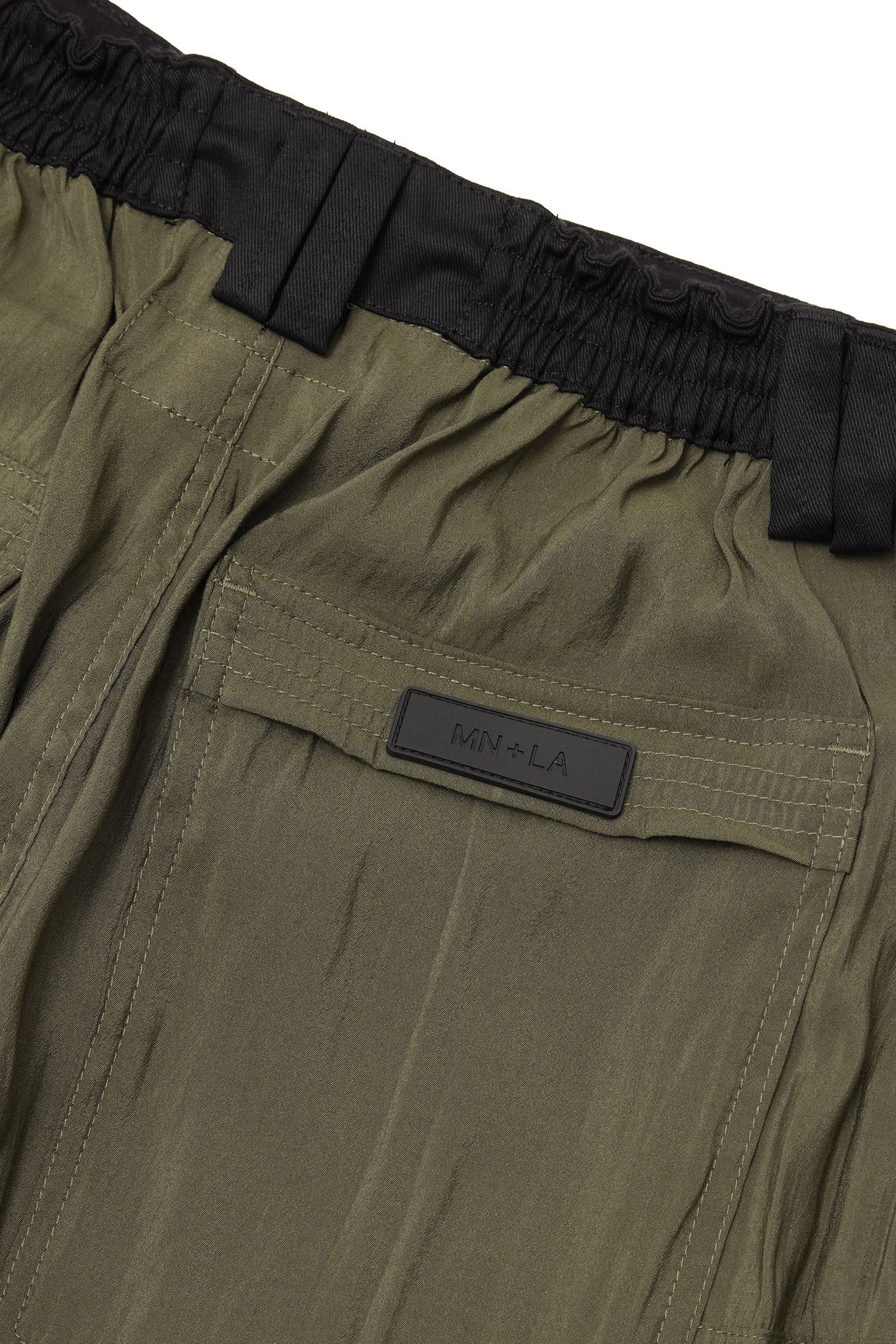TERRA SHORTS IN OLIVE DRAB