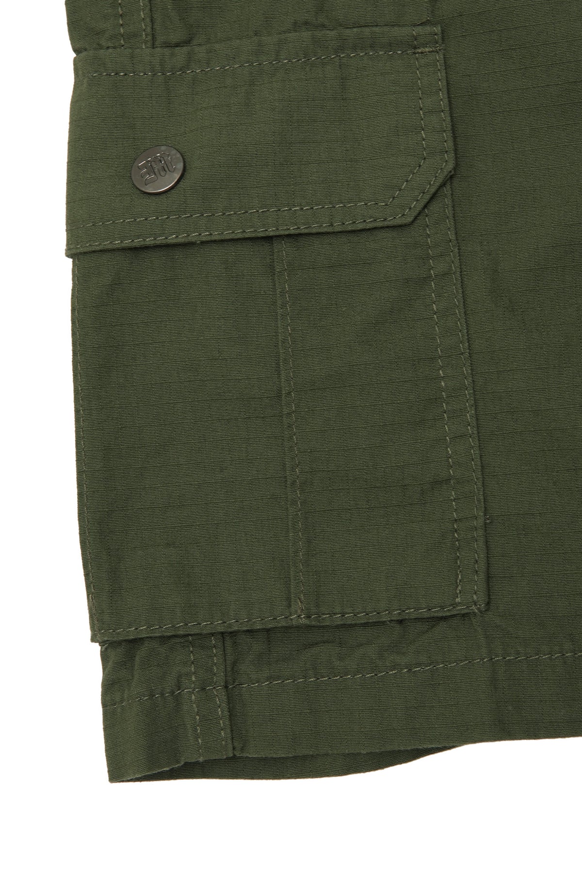 LOADOUT SHORTS IN OLIVE