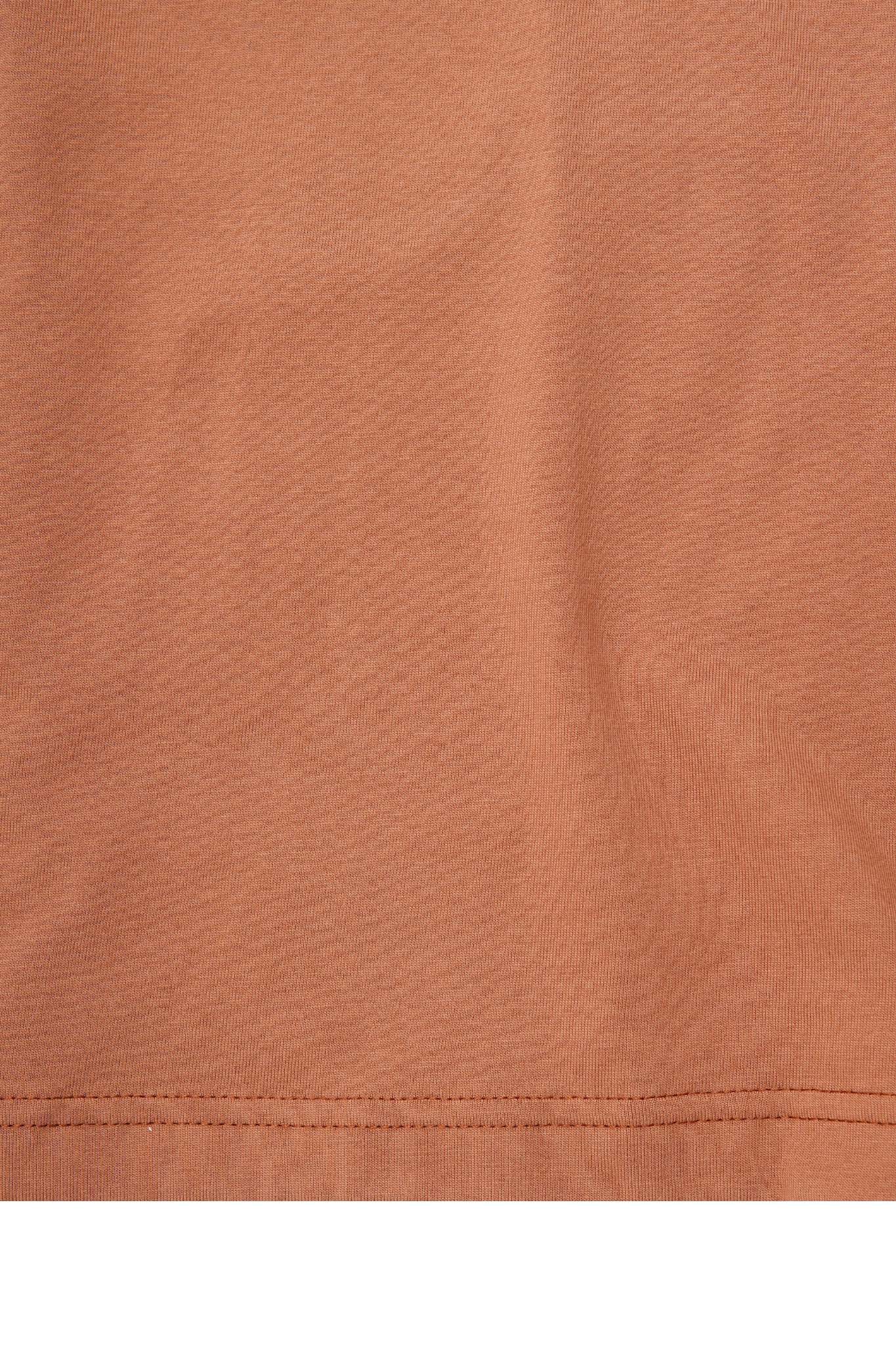 "EDSA RACING CLUB" TEE IN APRICOT