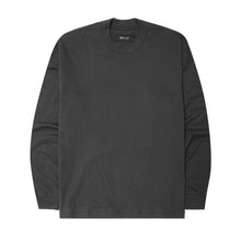 LONGSLEEVE TEE IN CHARCOAL GREY