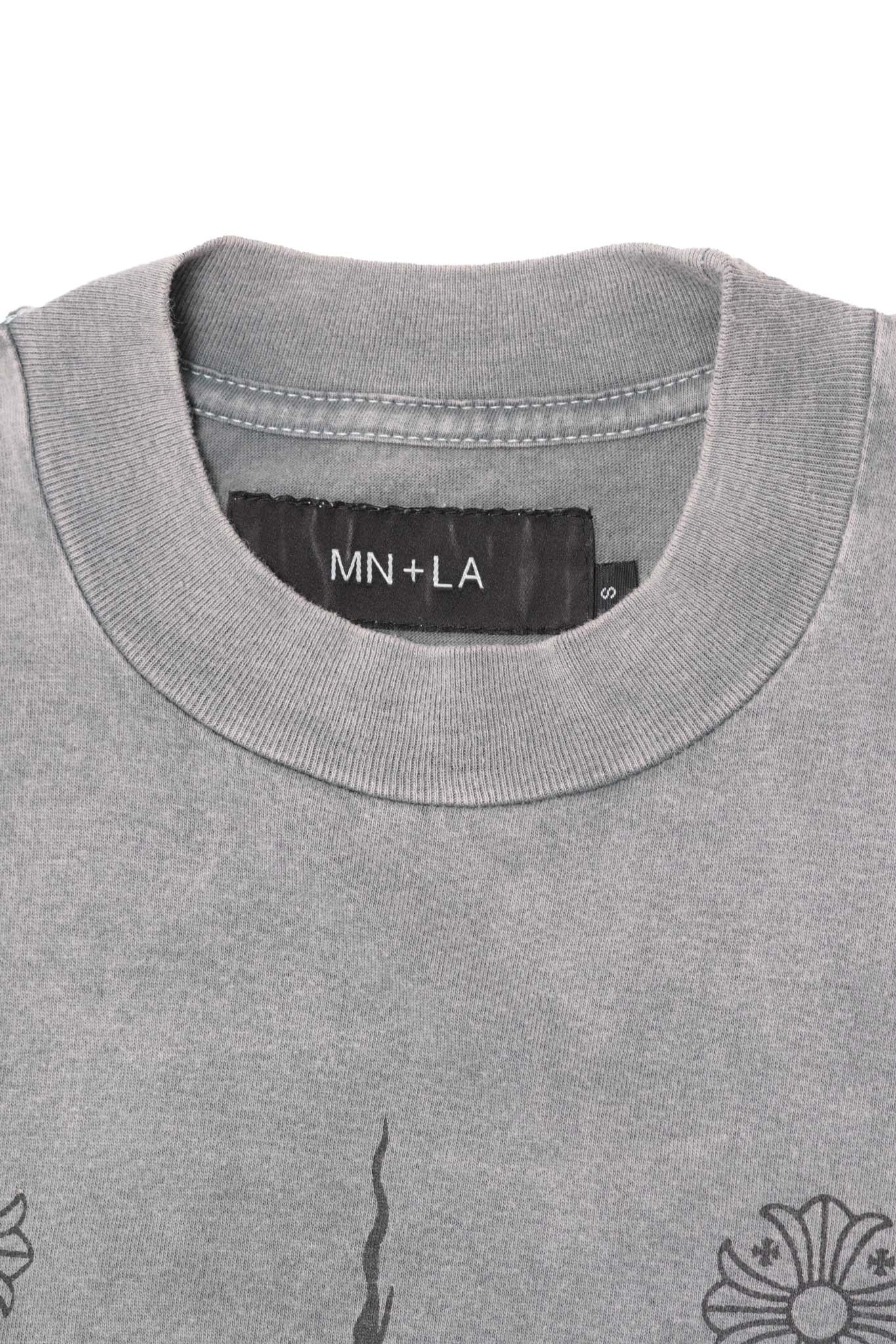 "MONARCH CROSS" TEE IN CEMENT