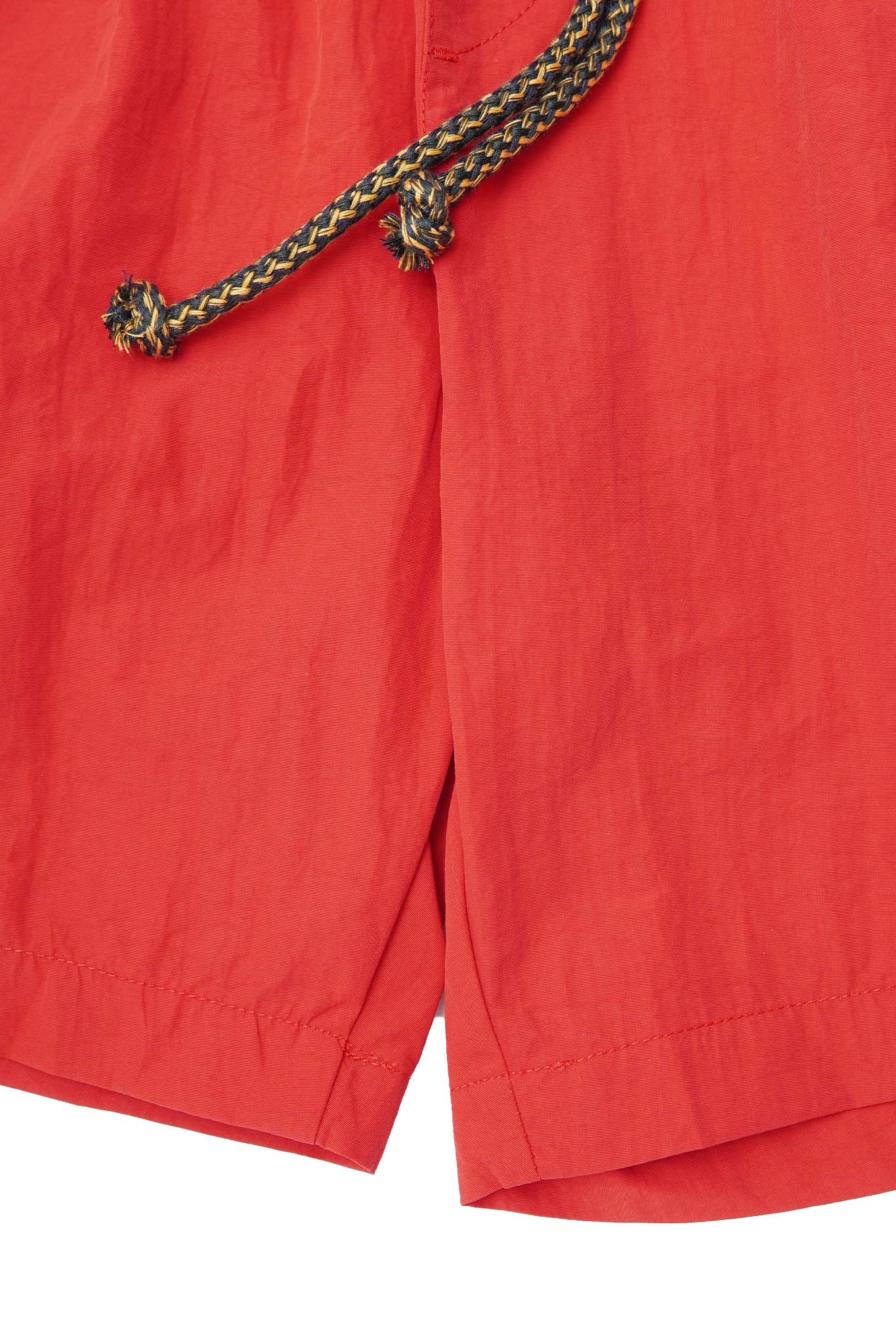 HOUSE SHORTS IN SCARLET