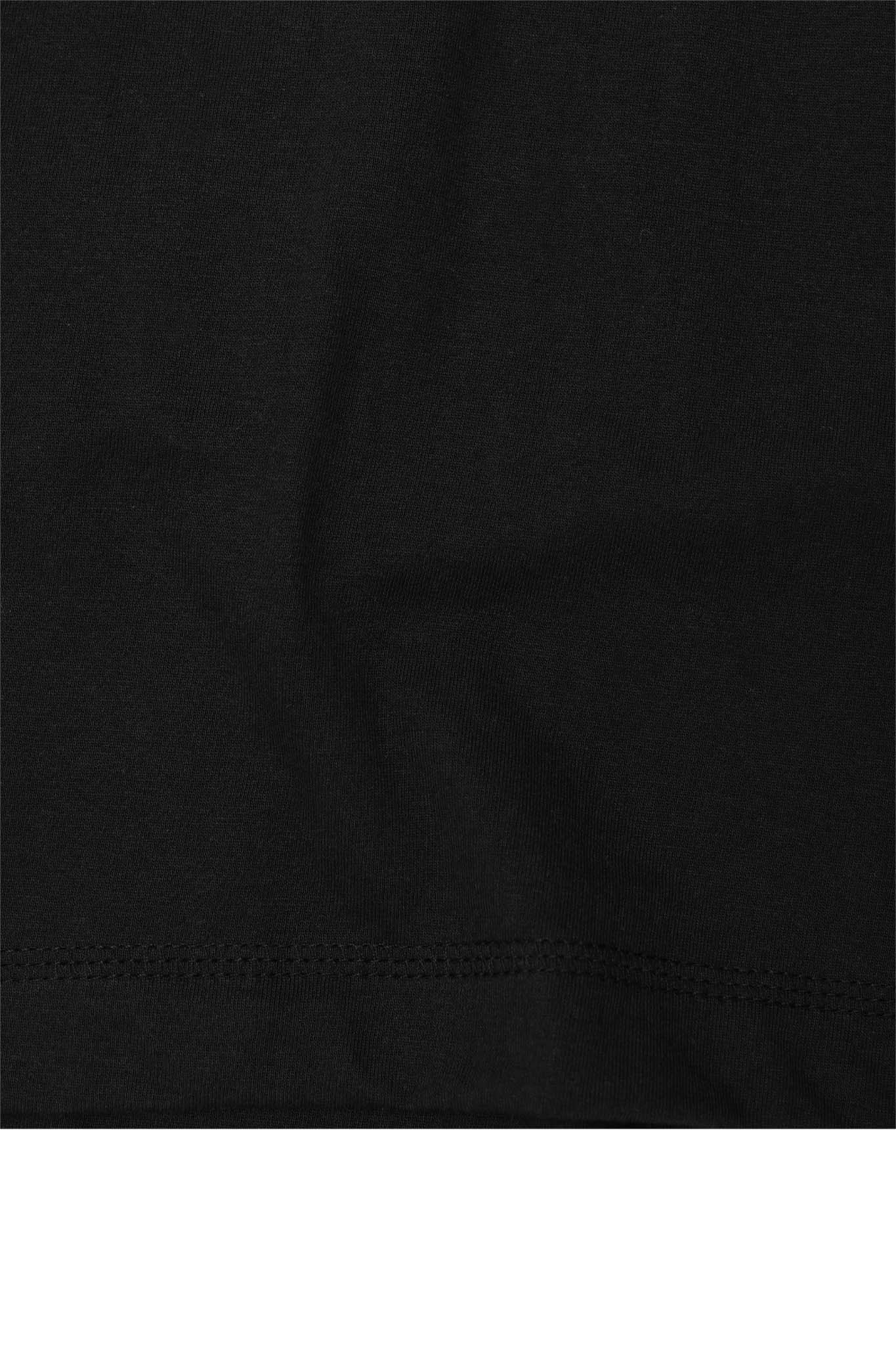 STRIDE TEE IN CAVIAR