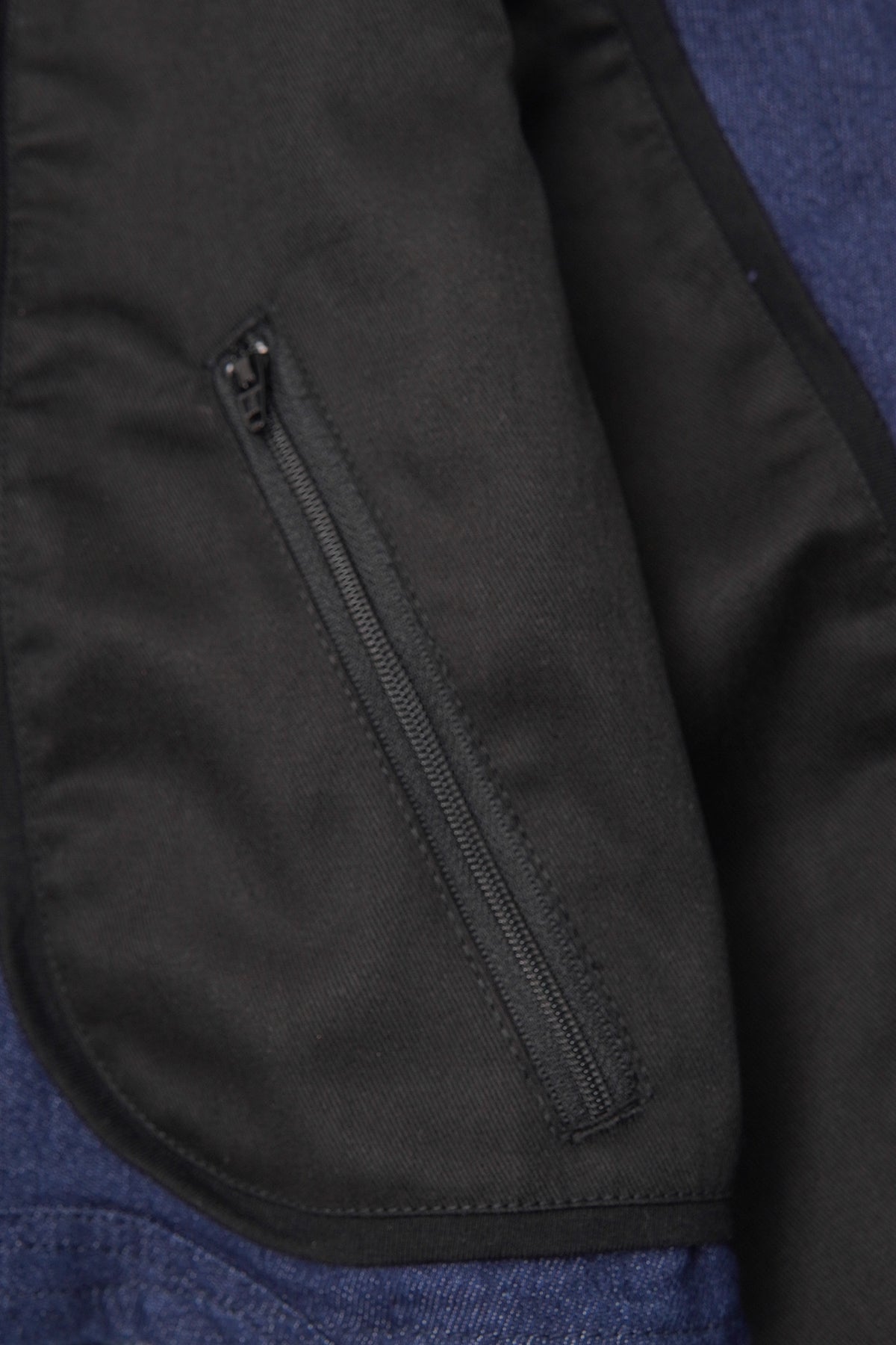VANYA COLD NAVY