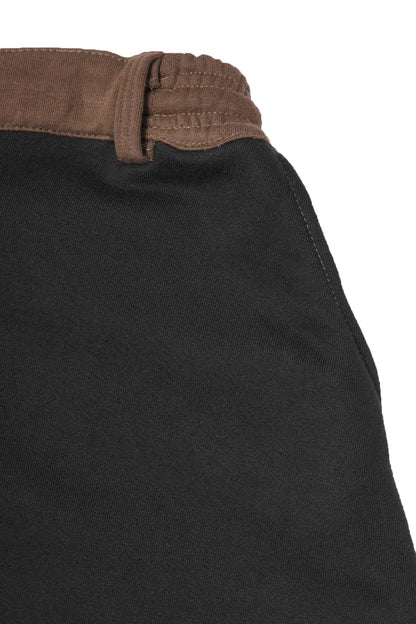 YUNA IN ANTHRACITE