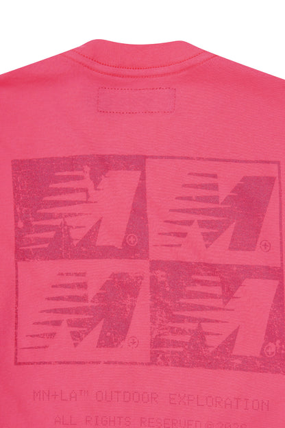 "OUTDOOR EXPLORATION" MULTI LOGO TEE IN STATIC PINK