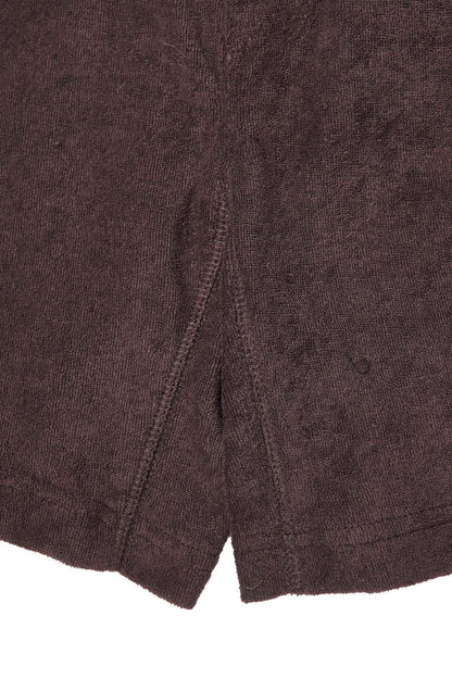 TOWEL STRIDE SHORTS IN CHARCOAL GREY