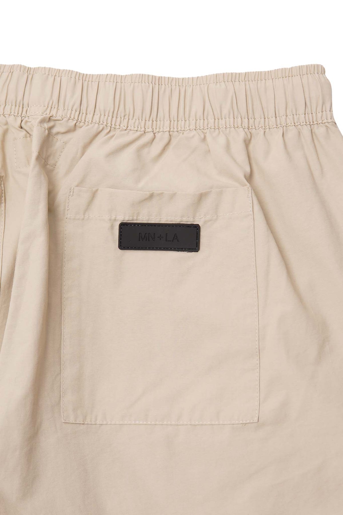 "OUTDOOR EXPLORATION" CRUISE SHORTS IN FOSSIL