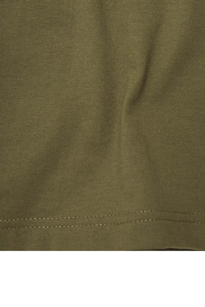"SAFE TRIP" TEE IN OLIVE