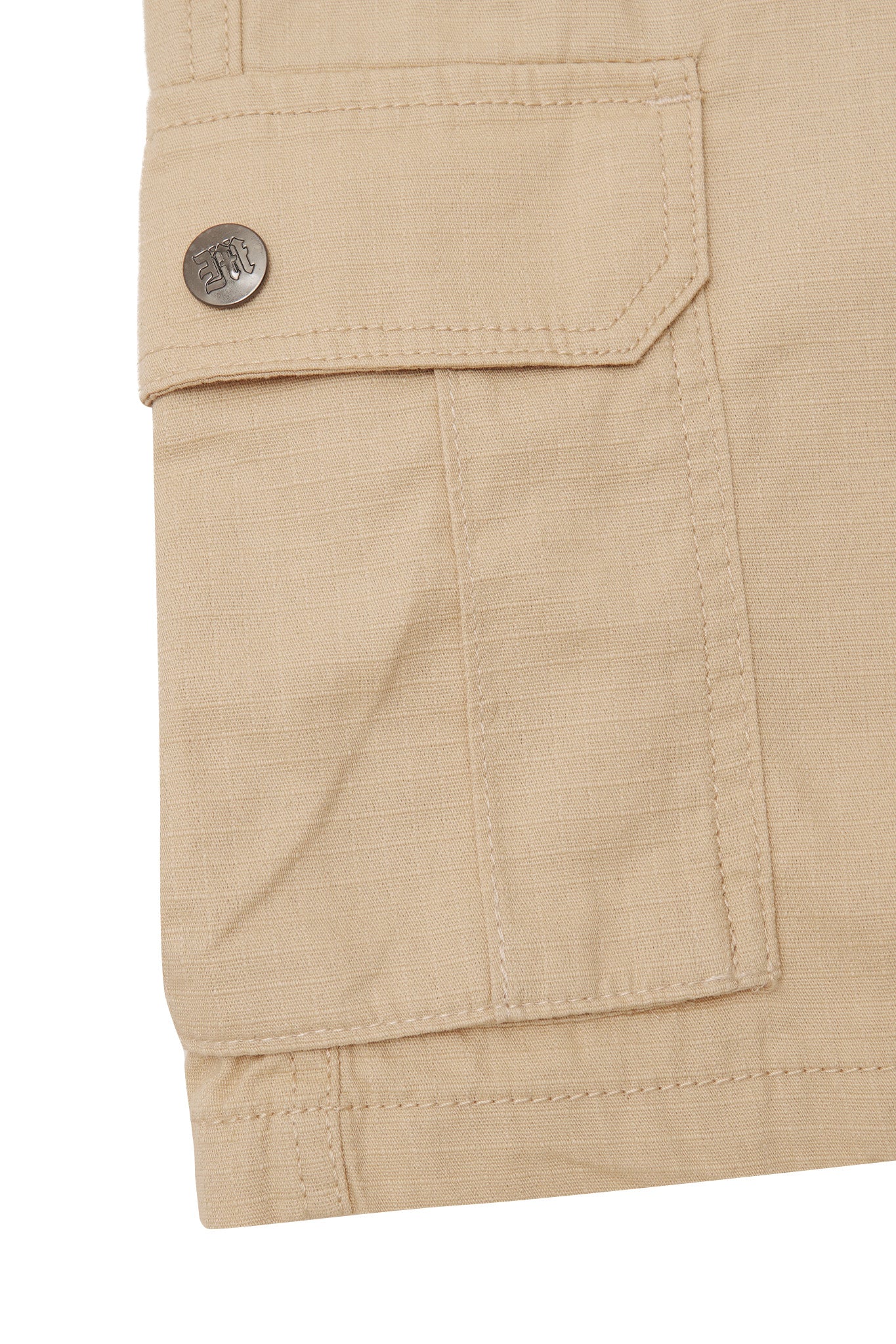 LOADOUT SHORTS IN SAND