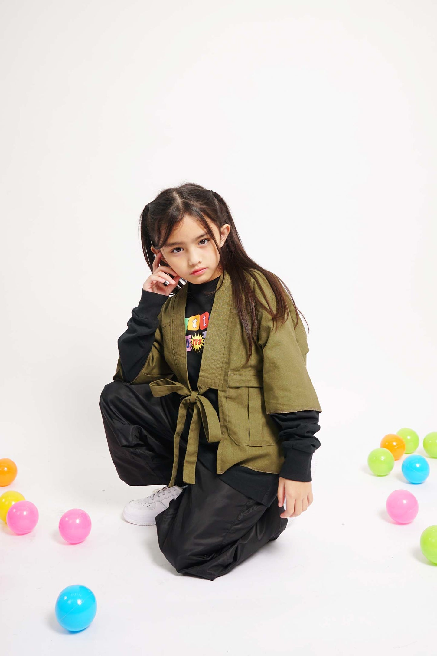 LITTLE HUMAN™ S/S DRAPE IN OLIVE