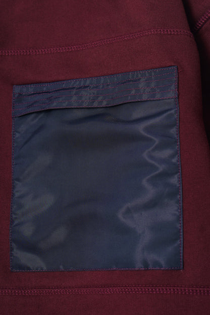 NEEDLEWORK CARDIGAN IN WINE