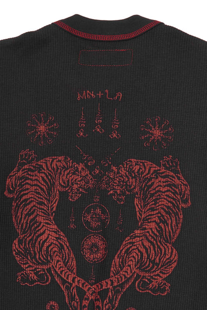 "FCF" WAFFLE TEE IN ANTHRACITE/CRIMSON