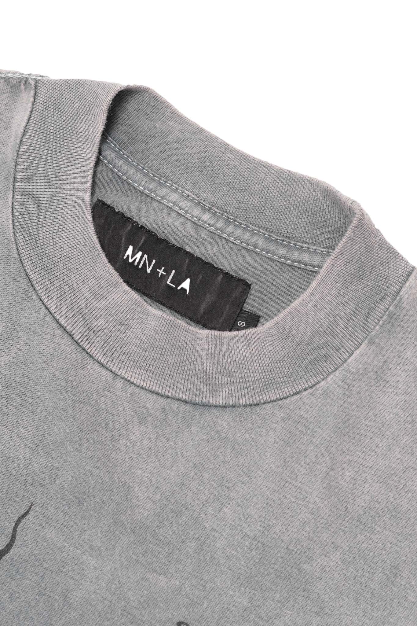 "MONARCH CROSS" TEE IN CEMENT