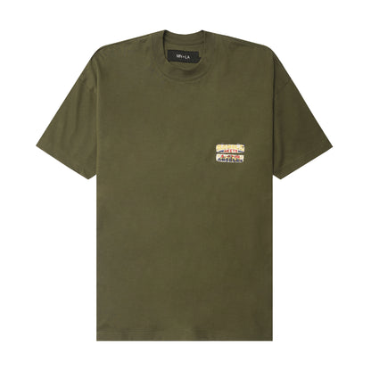 "SAFE TRIP" TEE IN OLIVE
