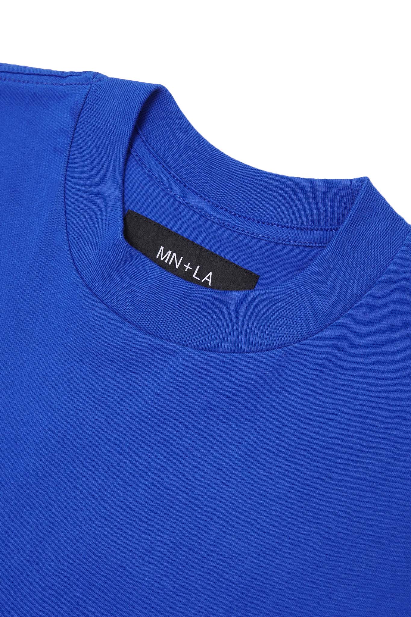"OUTDOOR EXPLORATION" TEE IN ELECTRIC BLUE