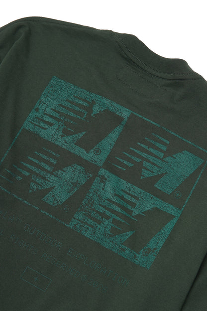 "OUTDOOR EXPLORATION" MULTI LOGO TEE IN HUNTER GREEN