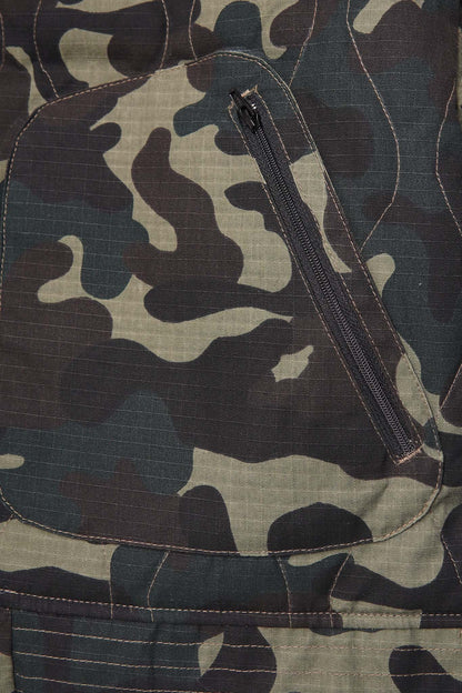 "FLOW" BOMBER JACKET IN WOODLAND CAMO