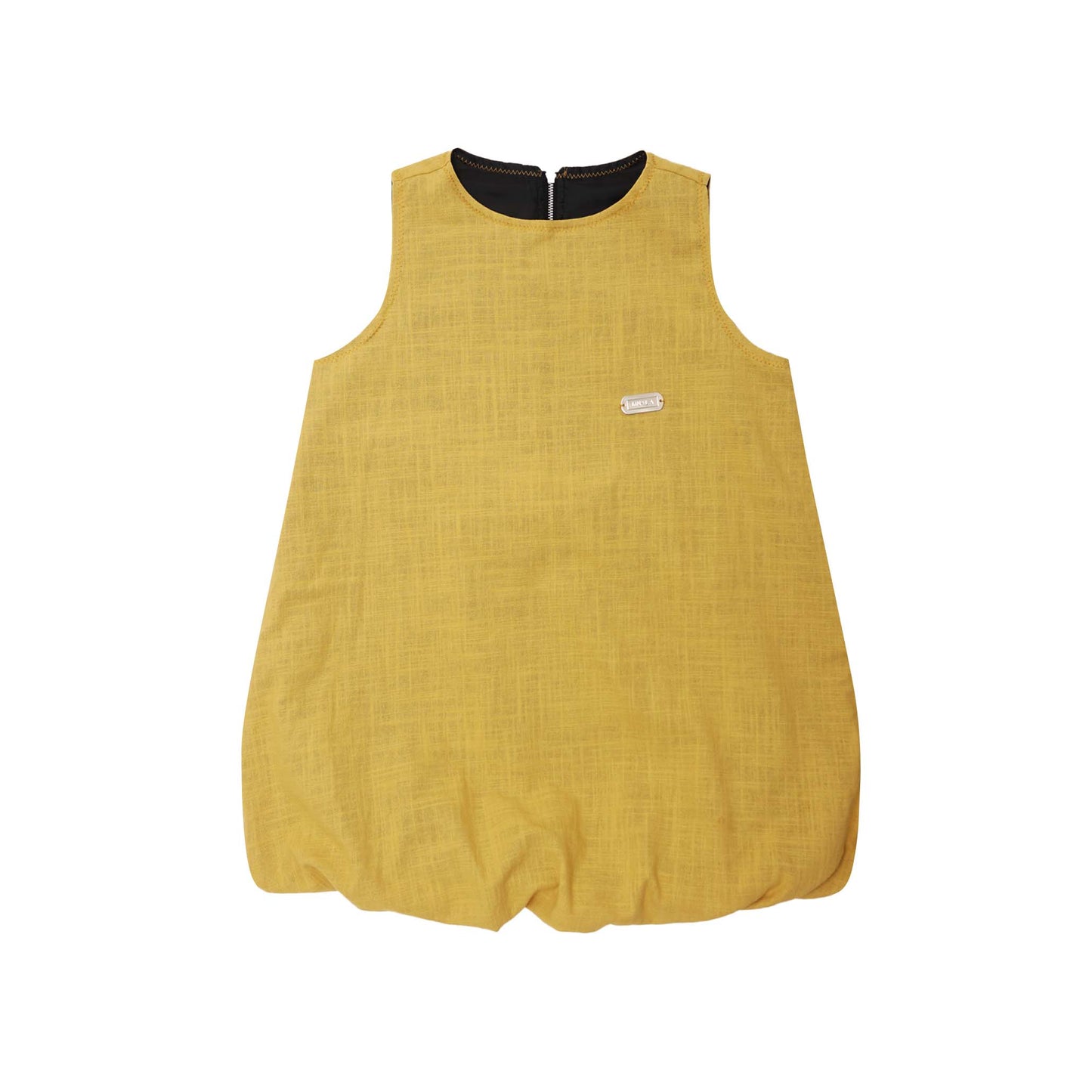 LEONA IN DANDELION