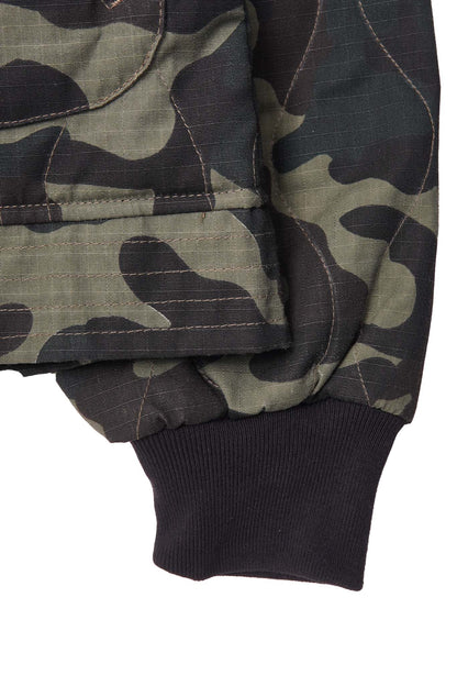 "FLOW" BOMBER JACKET IN WOODLAND CAMO