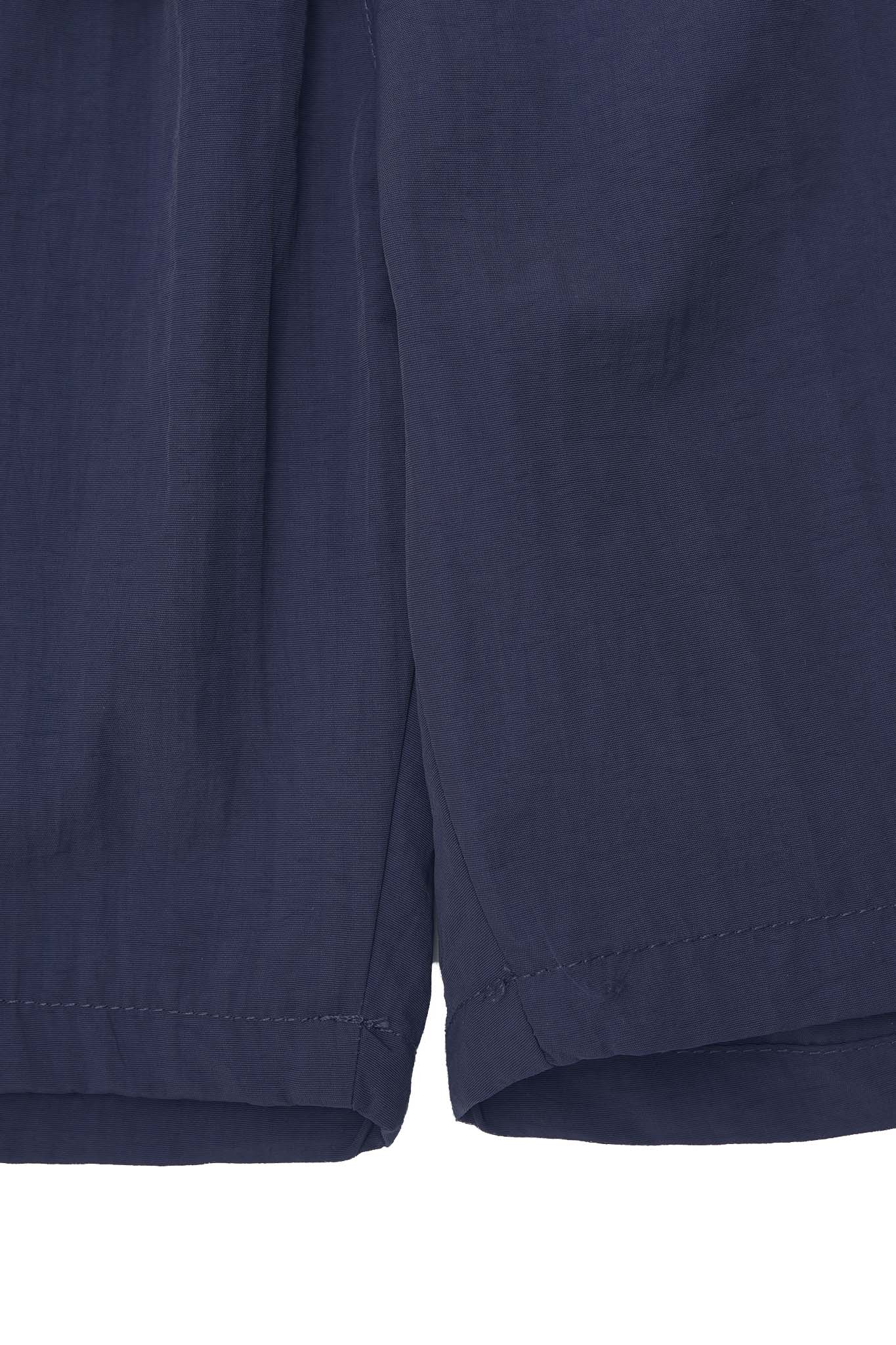 SOLAR SHORTS IN MIDNIGHT – MN+LA