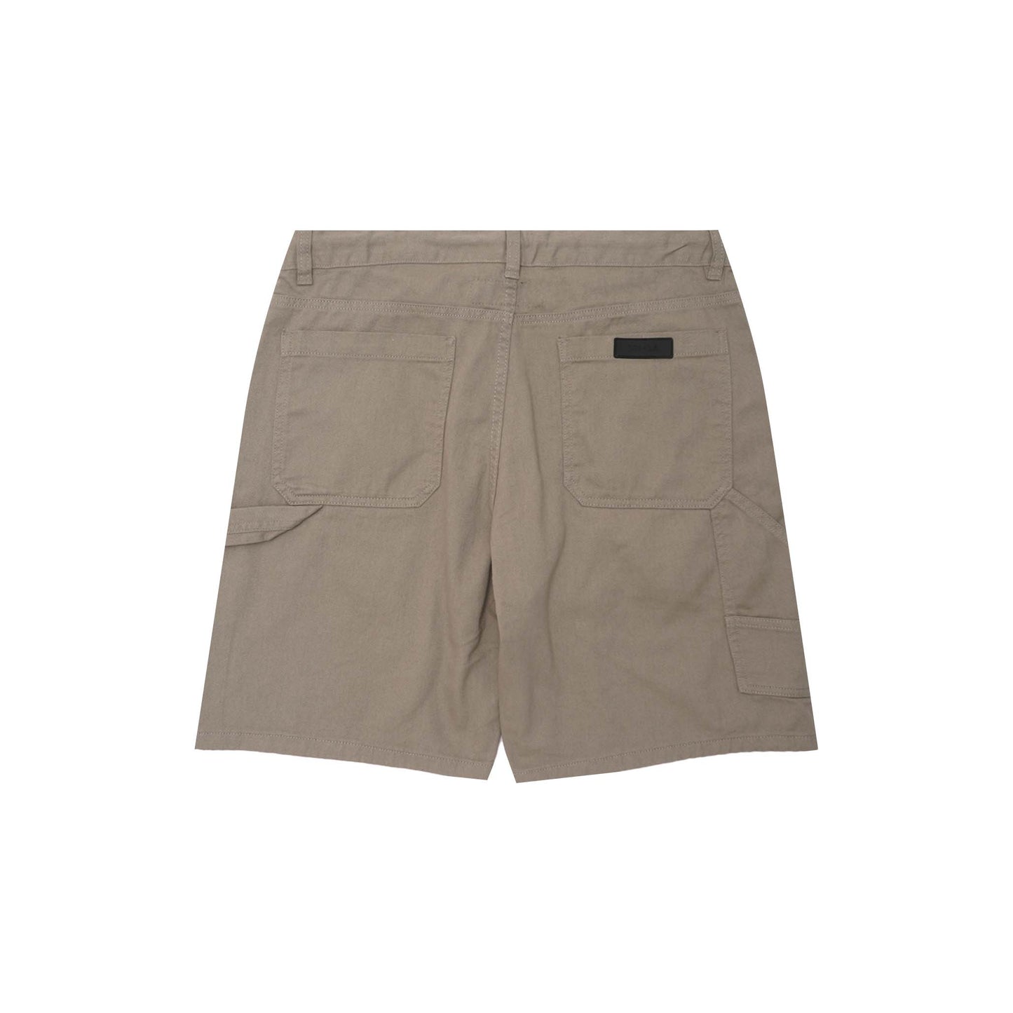 CARPENTER SHORTS IN DESERT