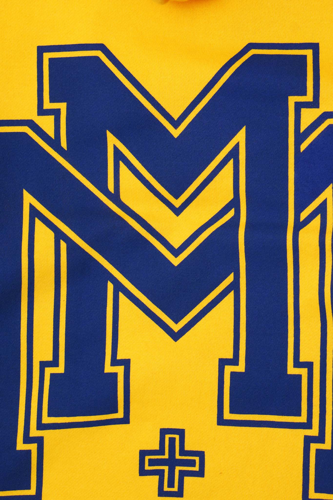 "M'$ UNIVERSITY V2" CUTOFF HOODIE IN CANARY YELLOW