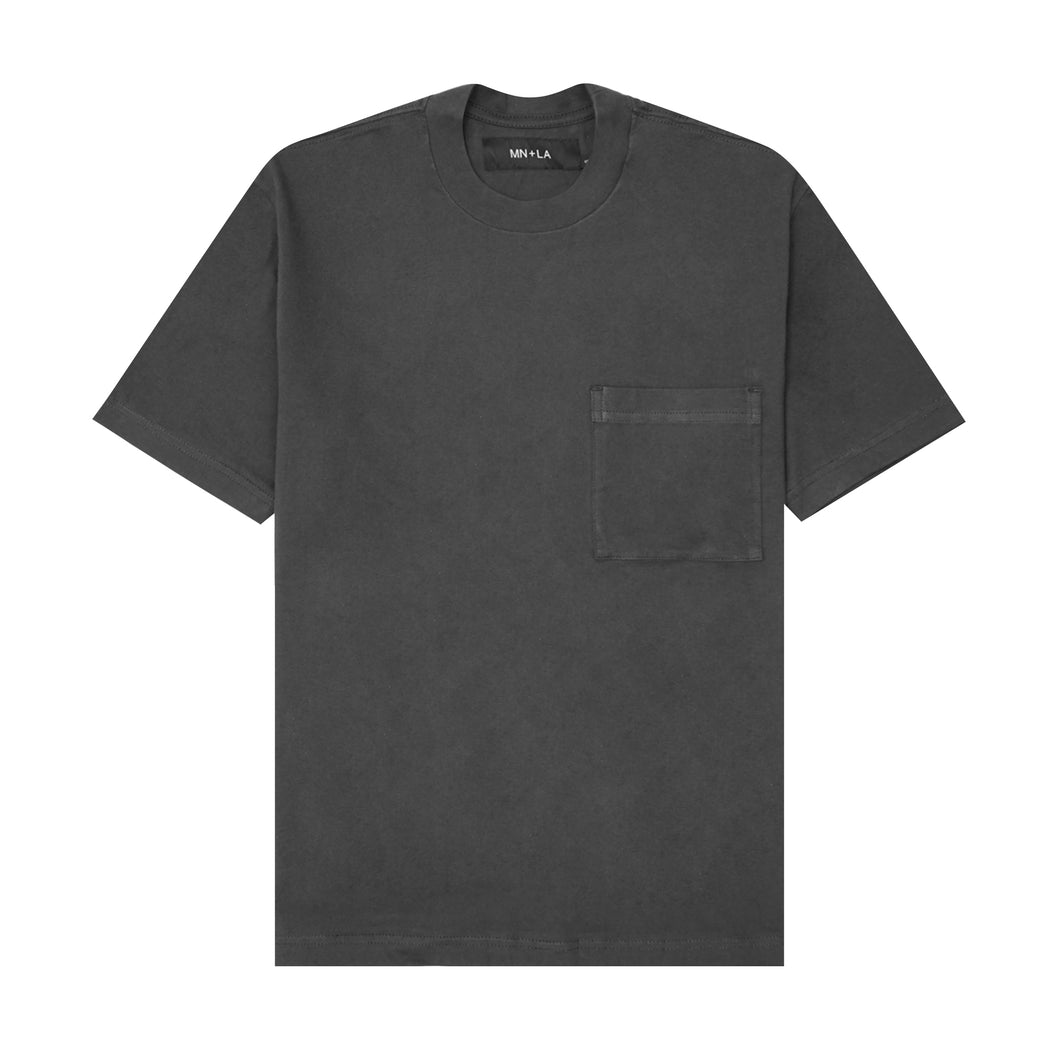 CLASSIC POCKET TEE IN CHARCOAL GREY