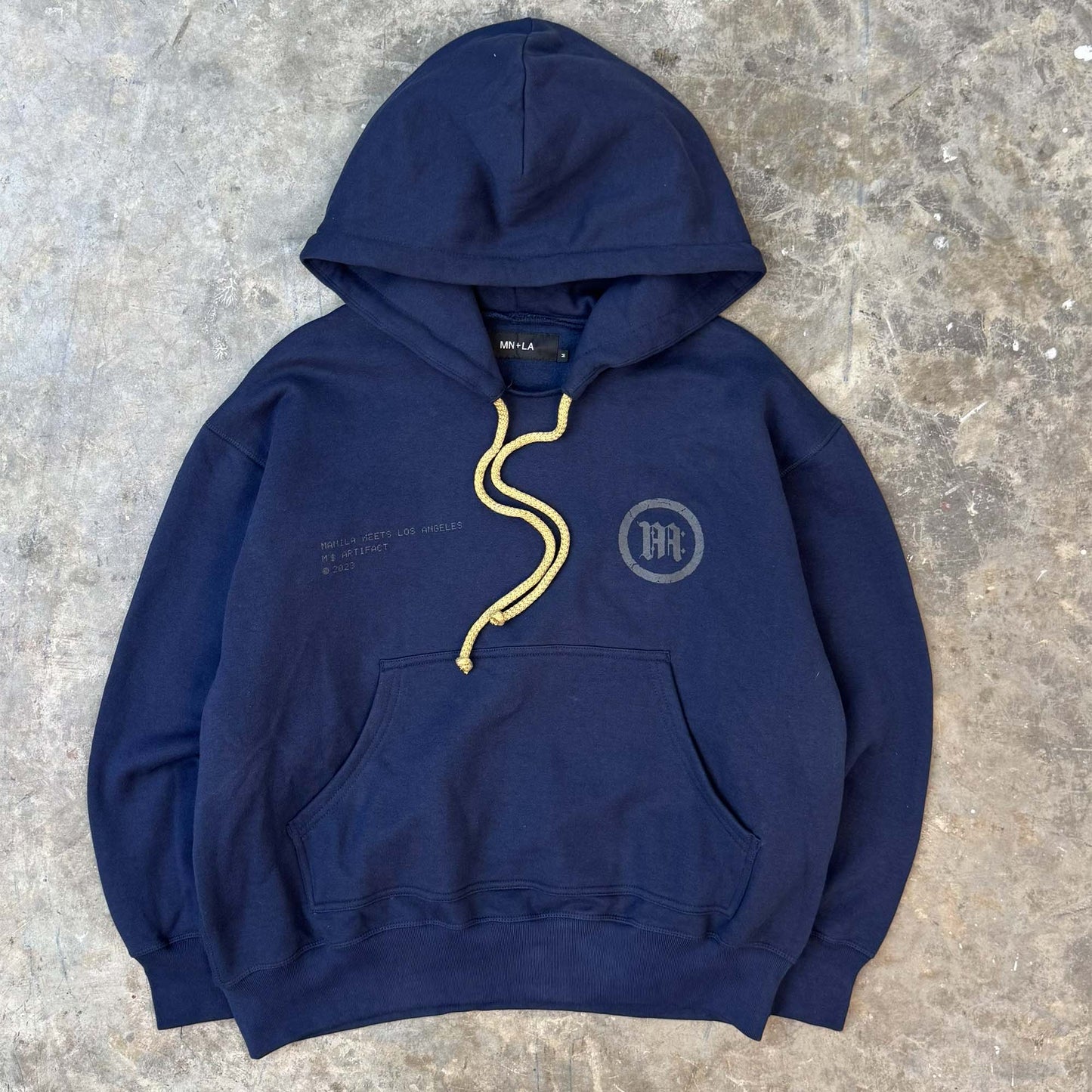 "M'$ ARTIFACT II" HOODIE IN NAVY
