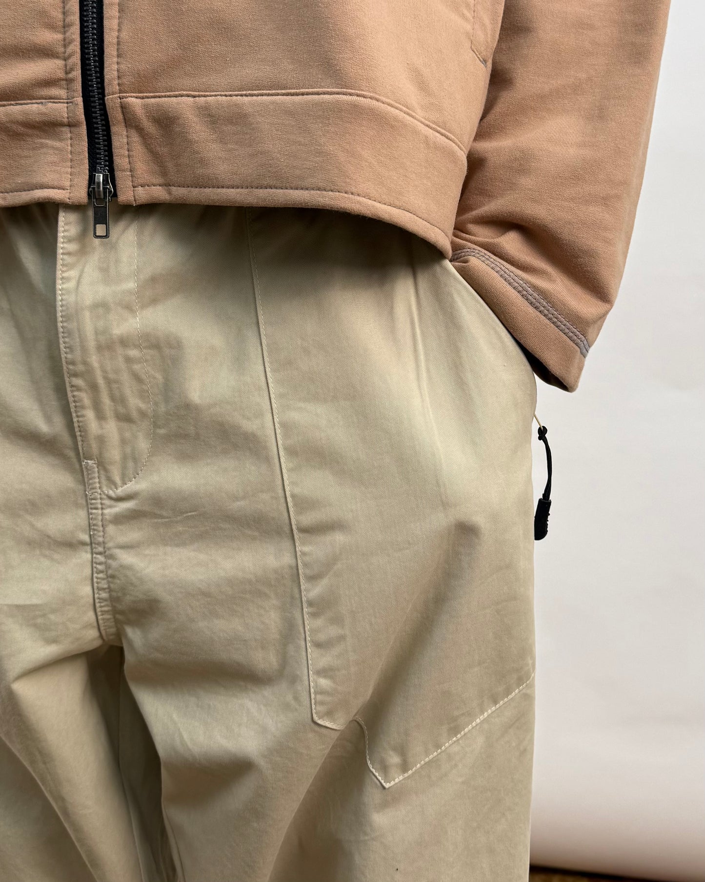 ZONE PANTS IN SAND