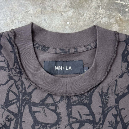 "VINES AND THORNS" RAW STITCH LONGSLEEVE TEE IN CHARCOAL GREY