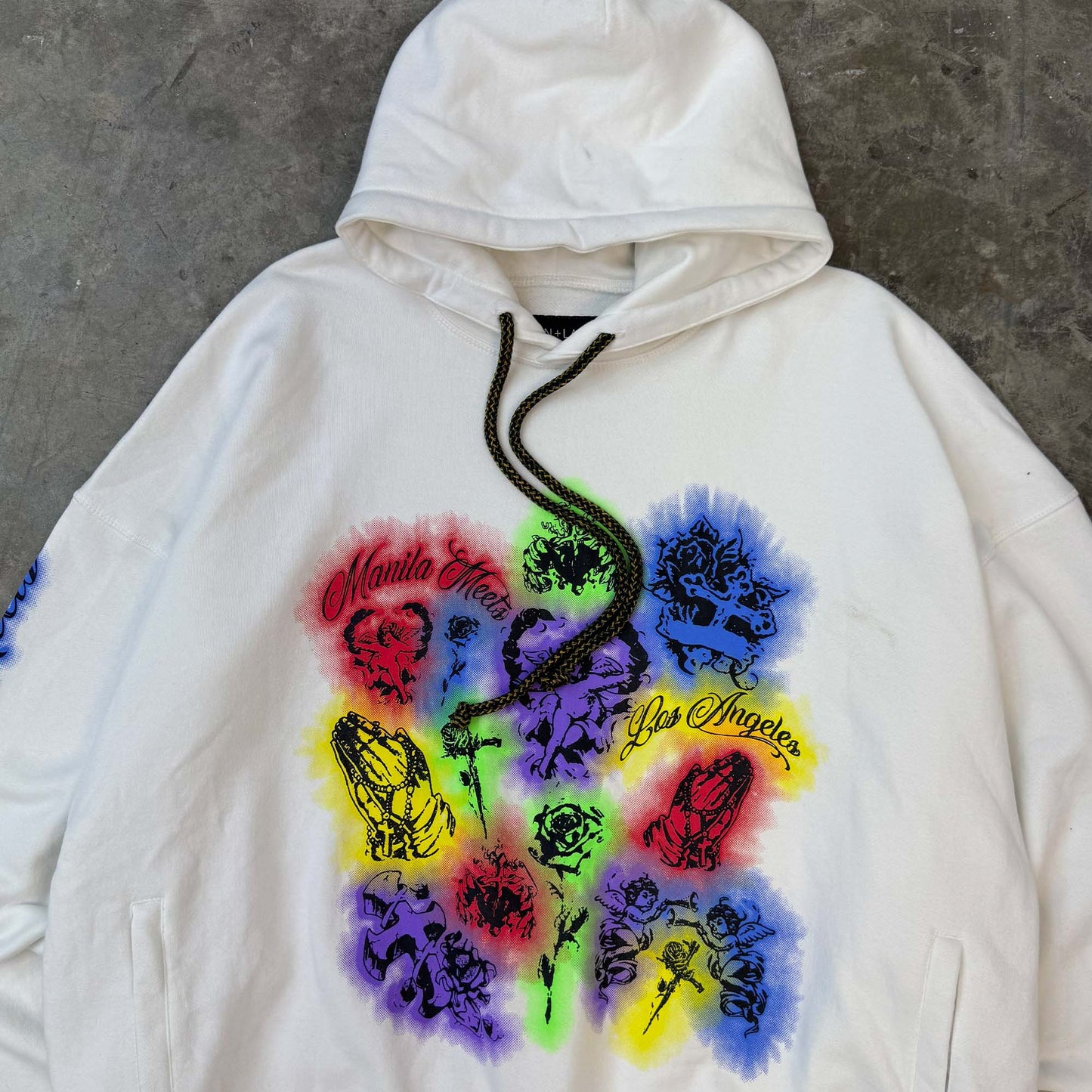 "CITY OF ANGELS" HOODIE IN WHITE