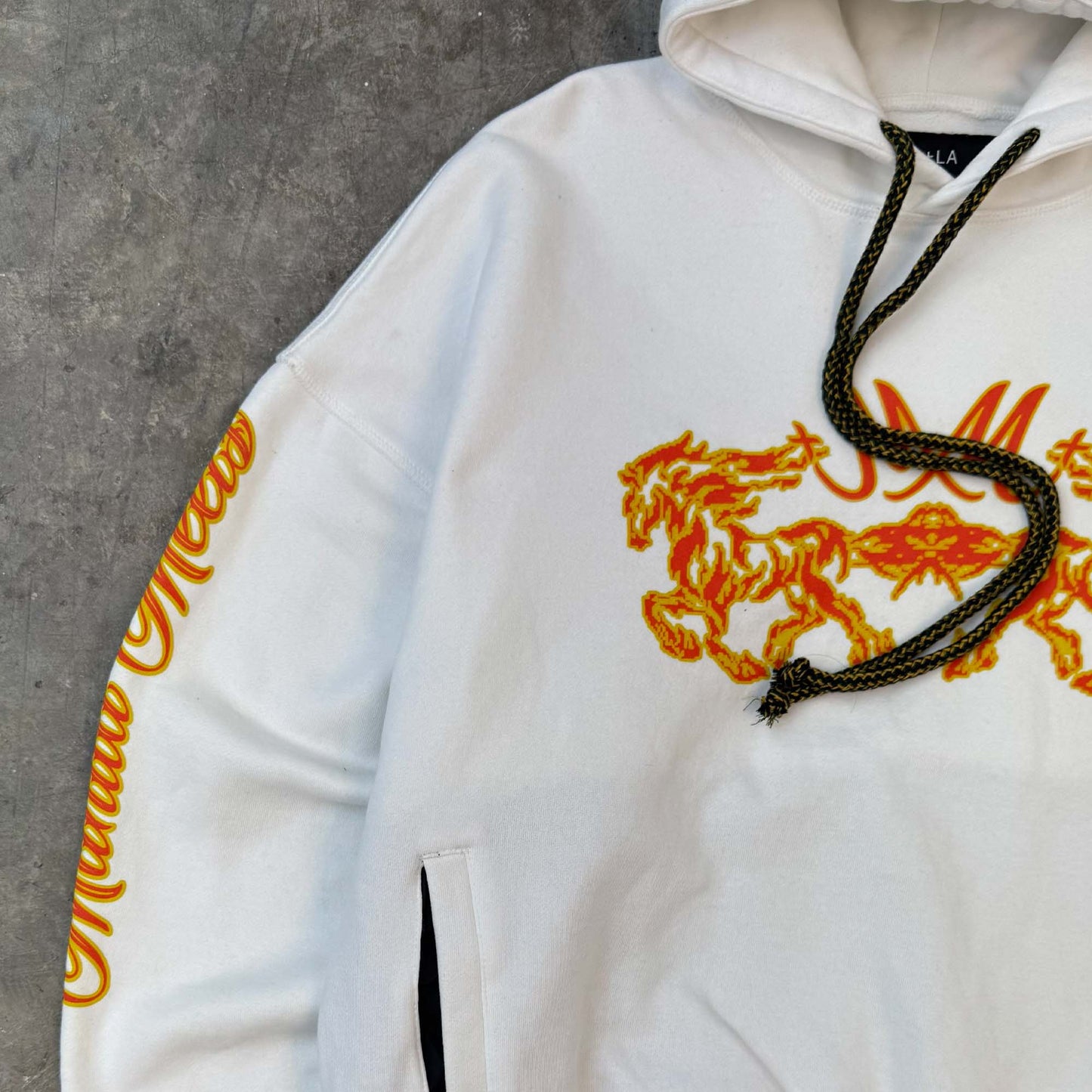 "BURNING STALLION" HOODIE IN WHITE