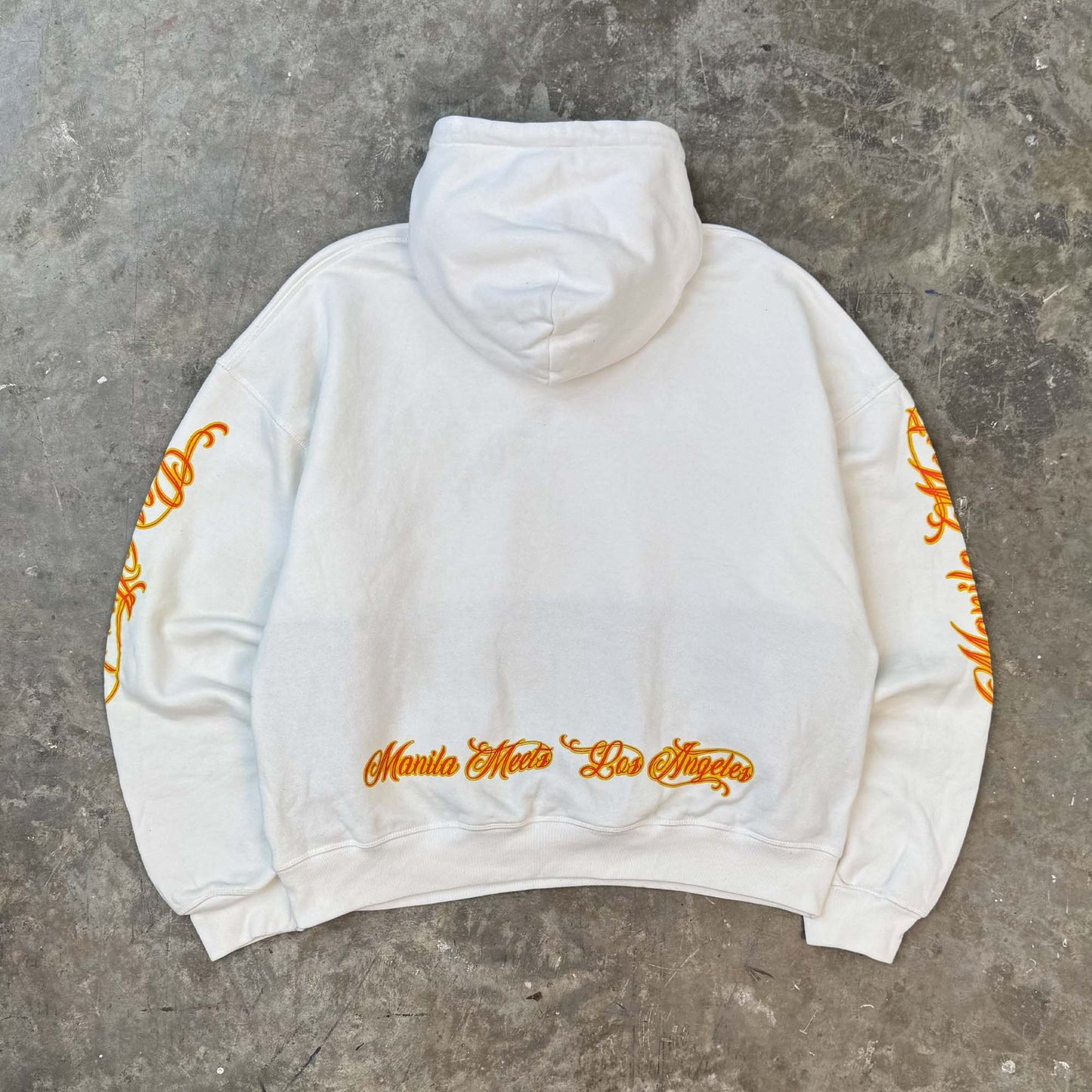 "BURNING STALLION" HOODIE IN WHITE