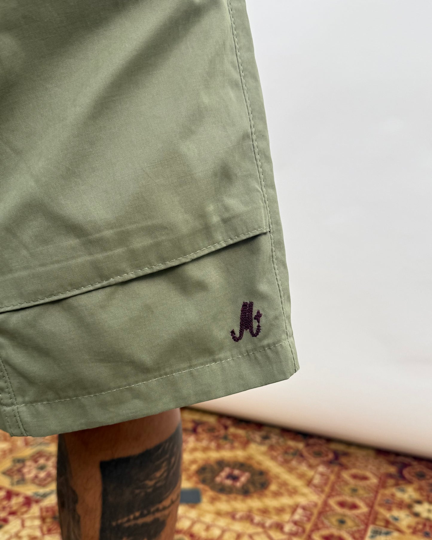 CRUISE SHORTS IN OLIVE