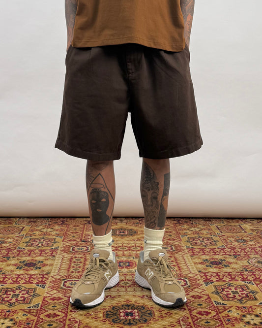 ROAM SHORTS IN UMBER
